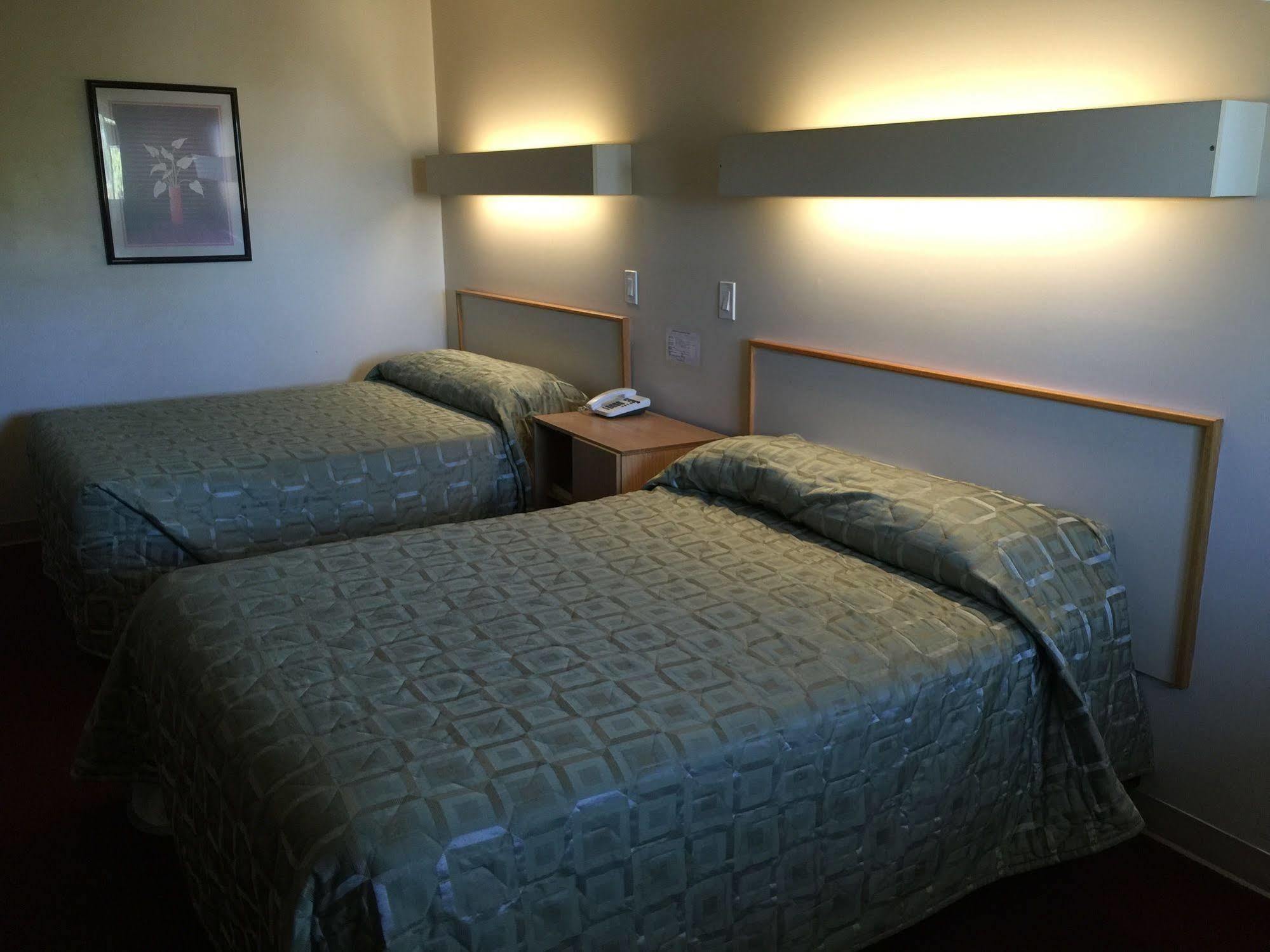 Voyageur Motel Thunder Bay Dış mekan fotoğraf